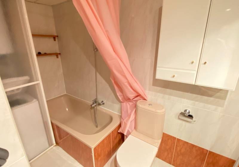 1 bedroom Apartment for sale in Calpe / Calp with pool - € 225,000 (Ref: 9720676)