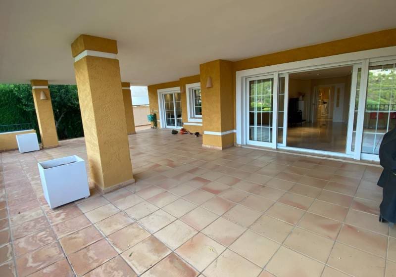 3 makuuhuone Huoneisto myytävänä paikassa Altea mukana uima-altaan - 750 000 € (Ref: 9720679)