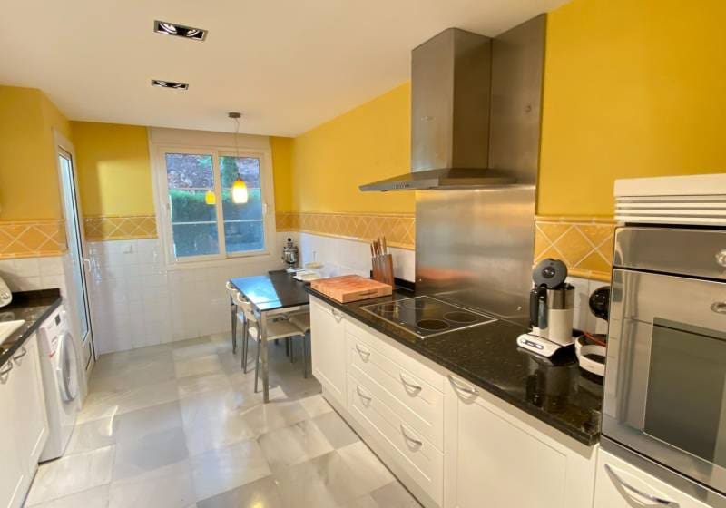 3 makuuhuone Huoneisto myytävänä paikassa Altea mukana uima-altaan - 750 000 € (Ref: 9720679)