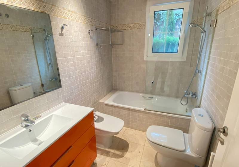 3 makuuhuone Huoneisto myytävänä paikassa Altea mukana uima-altaan - 750 000 € (Ref: 9720679)