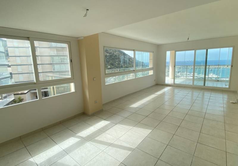 3 sovrum Lägenhet till salu i Calpe / Calp med pool - 740 000 € (Ref: 9720680)