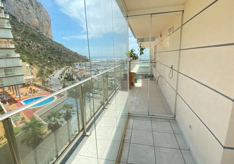 3 sovrum Lägenhet till salu i Calpe / Calp med pool - 740 000 € (Ref: 9720680)