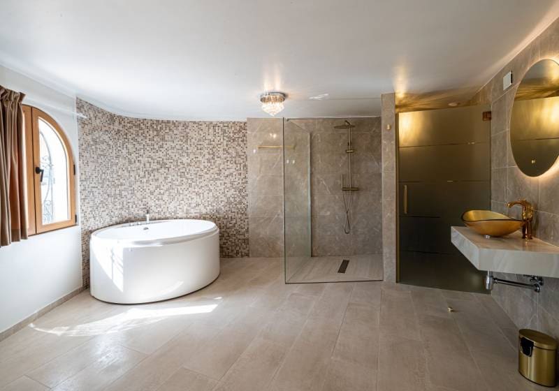 11 bedroom Finca/Country House for sale in Altea la Vella with pool - € 1,900,000 (Ref: 9726332)