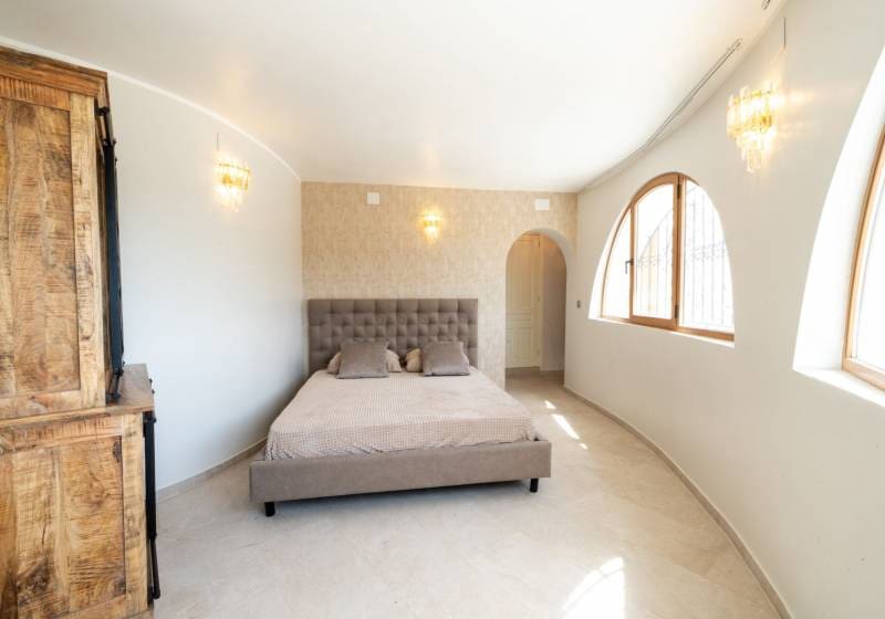 11 bedroom Finca/Country House for sale in Altea la Vella with pool - € 1,900,000 (Ref: 9726332)