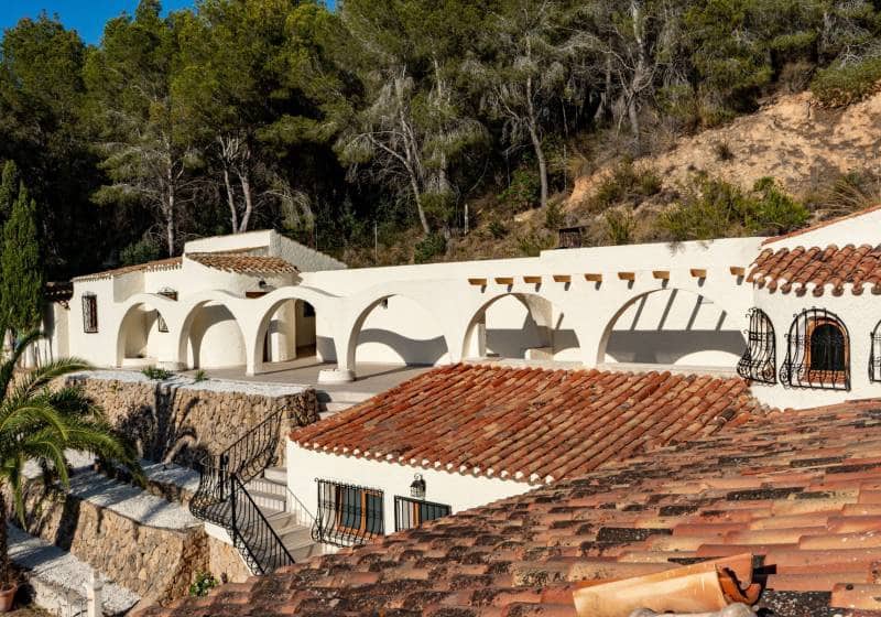 11 bedroom Finca/Country House for sale in Altea la Vella with pool - € 1,900,000 (Ref: 9726332)