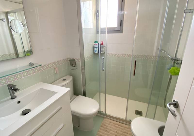 2 bedroom Apartment for sale in Calpe / Calp with pool - € 350,000 (Ref: 9728446)