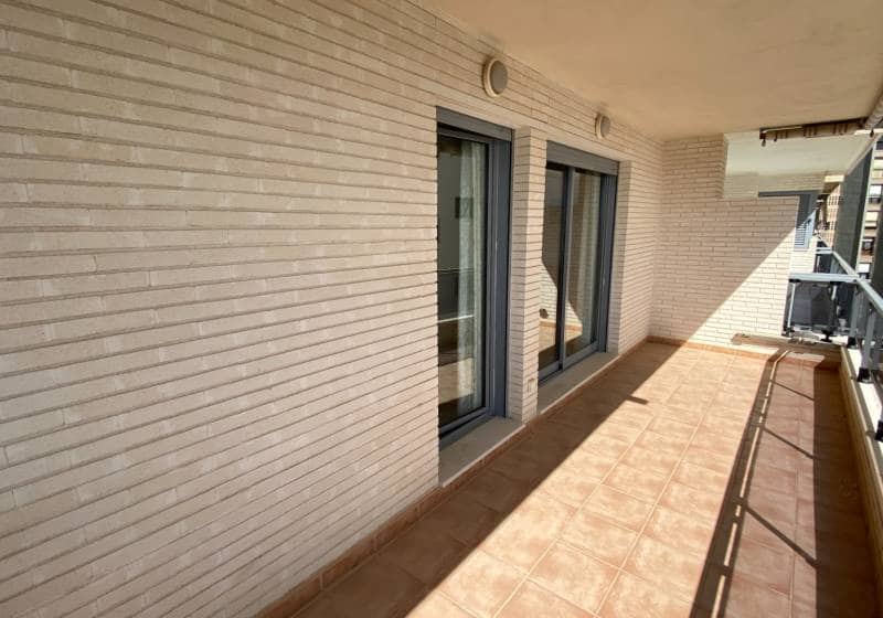 2 bedroom Apartment for sale in Calpe / Calp with pool - € 350,000 (Ref: 9728446)