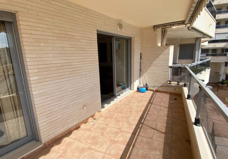 3 bedroom Apartment for sale in Calpe / Calp with pool - € 355,000 (Ref: 9728447)