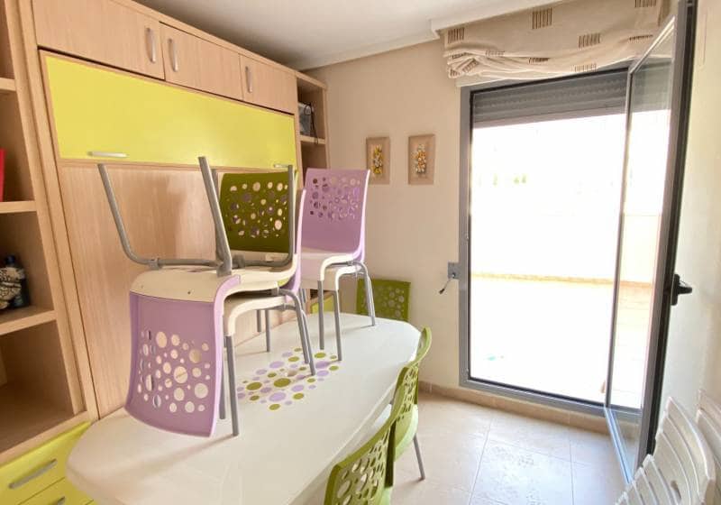 3 bedroom Apartment for sale in Calpe / Calp with pool - € 355,000 (Ref: 9728447)