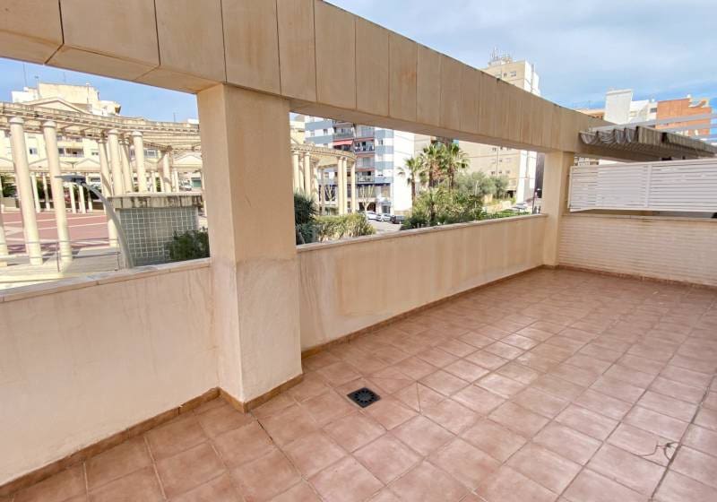 3 bedroom Apartment for sale in Calpe / Calp with pool - € 355,000 (Ref: 9728447)