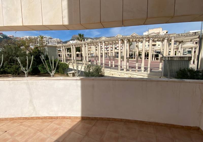 3 bedroom Apartment for sale in Calpe / Calp with pool - € 355,000 (Ref: 9728447)