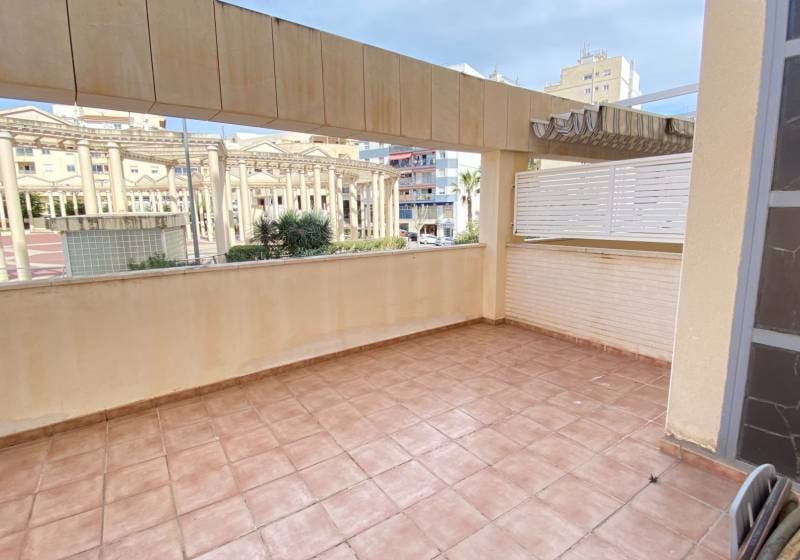 3 bedroom Apartment for sale in Calpe / Calp with pool - € 355,000 (Ref: 9728447)