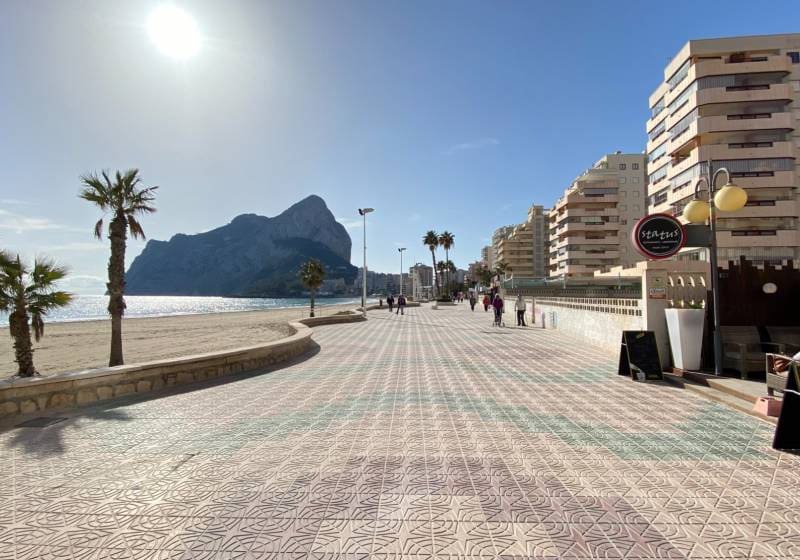 1 bedroom Apartment for sale in Calpe / Calp with pool - € 240,000 (Ref: 9728448)