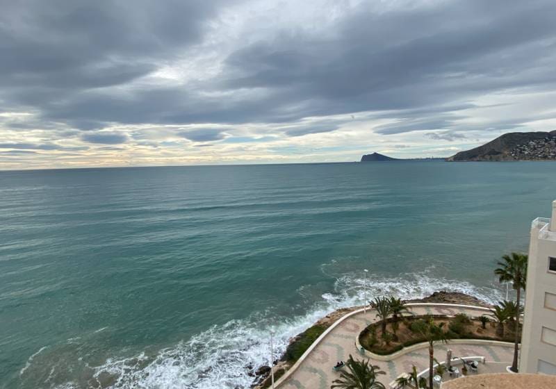 3 bedroom Apartment for sale in Calpe / Calp with pool - € 820,000 (Ref: 9728451)