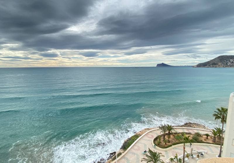 3 bedroom Apartment for sale in Calpe / Calp with pool - € 820,000 (Ref: 9728451)