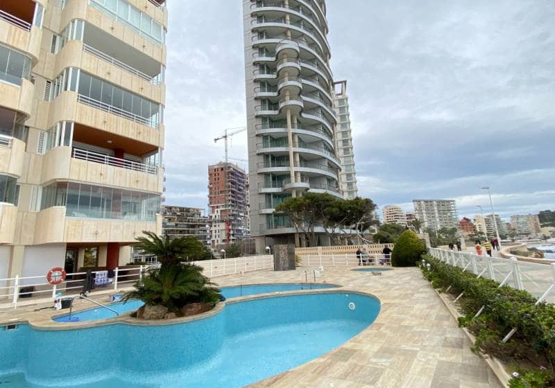 3 bedroom Apartment for sale in Calpe / Calp with pool - € 820,000 (Ref: 9728451)