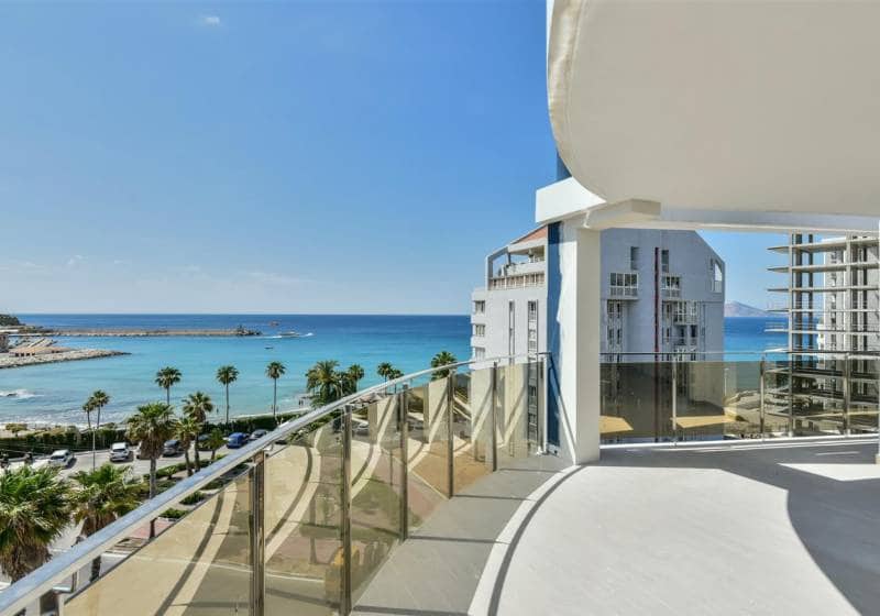3 quarto Apartamento para venda em Calpe / Calp com piscina - 725 000 € (Ref: 9728452)
