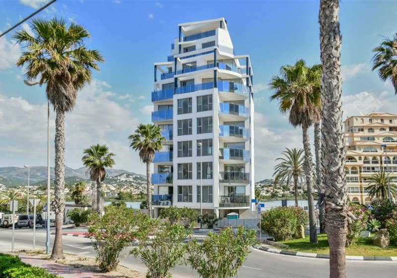 3 quarto Apartamento para venda em Calpe / Calp com piscina - 725 000 € (Ref: 9728452)