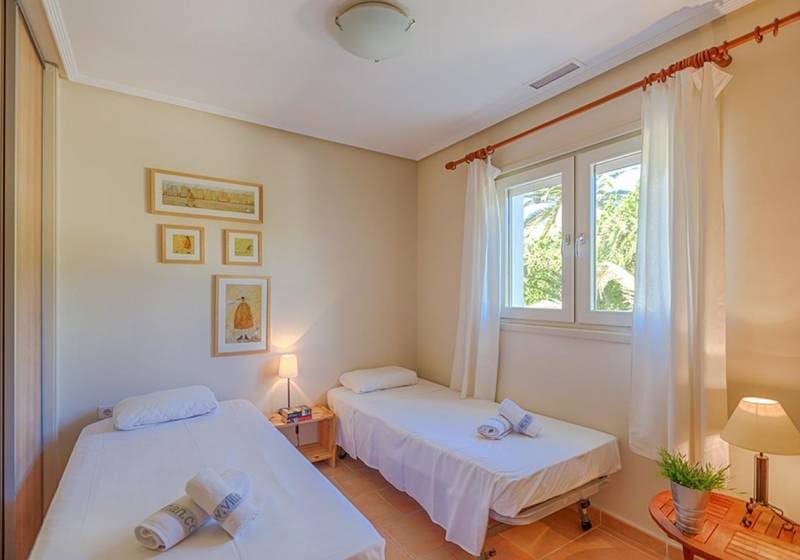 10 sypialnia Willa na sprzedaż w Calpe / Calp z basenem - 960 000 € (Ref: 9728454)