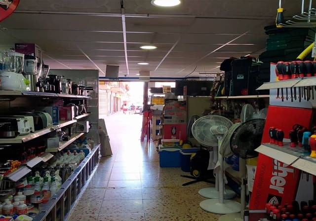 4 chambre Local Commercial à vendre à Centro Urbano, Benidorm - 1 200 000 € (Ref: 9772603)
