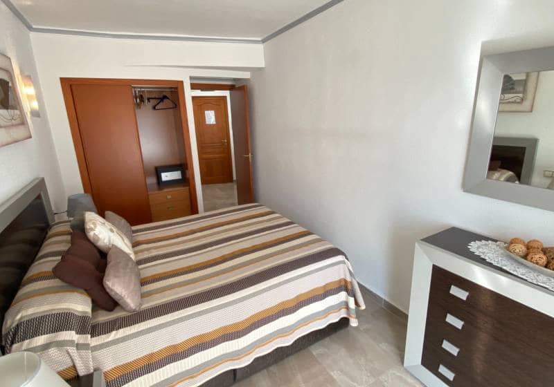 1 bedroom Apartment for sale in Calpe / Calp - € 265,000 (Ref: 9778440)