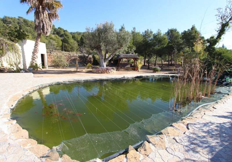 6 bedroom Villa for sale in Altea with pool - € 1,100,000 (Ref: 9788079)