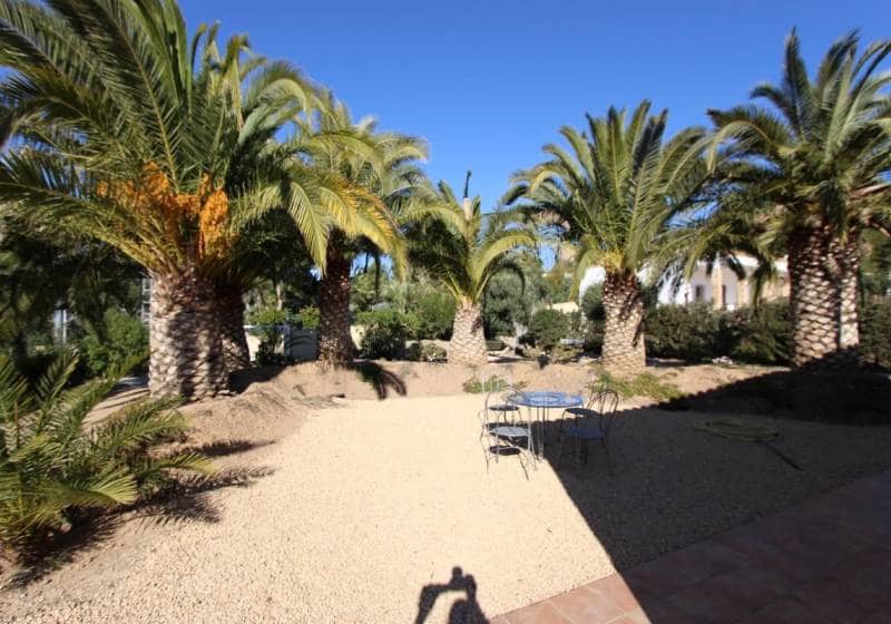 6 bedroom Villa for sale in Altea with pool - € 1,100,000 (Ref: 9788079)