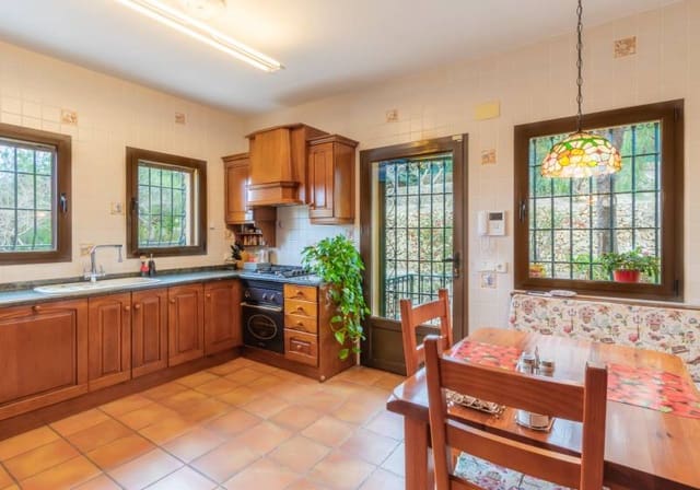 5 sypialnia Willa na sprzedaż w Benissa z basenem - 1 900 000 € (Ref: 9796081)