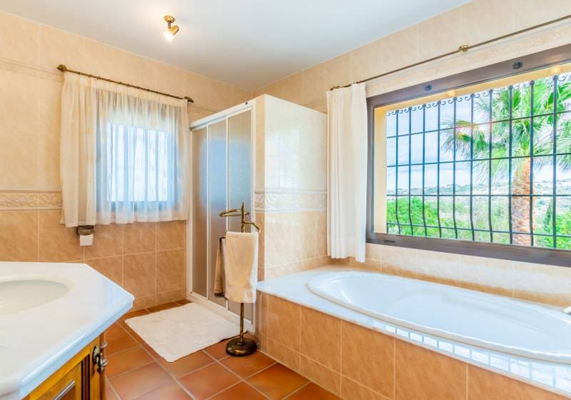 5 sypialnia Willa na sprzedaż w Benissa z basenem - 1 900 000 € (Ref: 9796081)