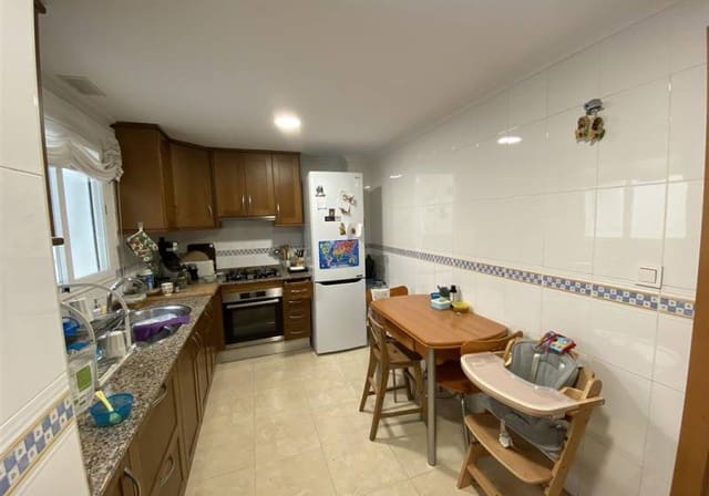 4 makuuhuone Huoneisto myytävänä paikassa Altea - 420 000 € (Ref: 9816983)