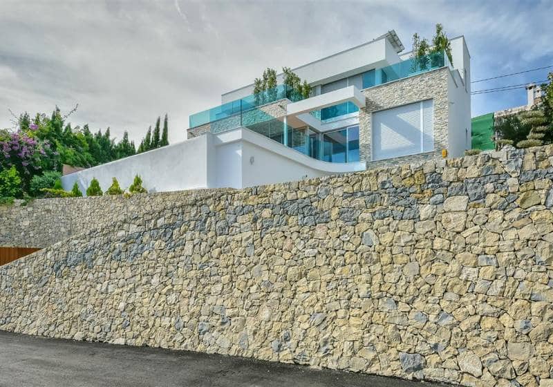 3 slaapkamer Villa te koop in Calpe / Calp met zwembad - € 2.950.000 (Ref: 9816985)