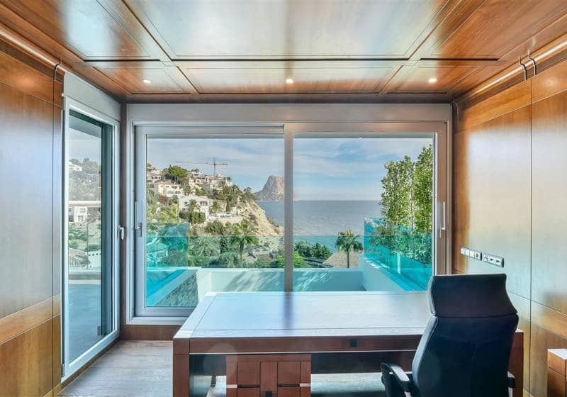 3 slaapkamer Villa te koop in Calpe / Calp met zwembad - € 2.950.000 (Ref: 9816985)