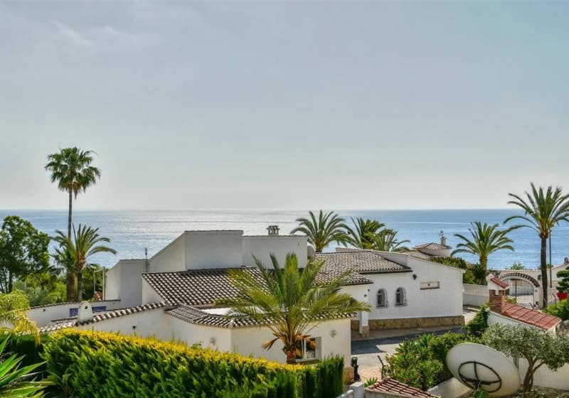 4 Zimmer Villa zu verkaufen in Calpe / Calp mit Pool - 1.700.000 € (Ref: 9816986)