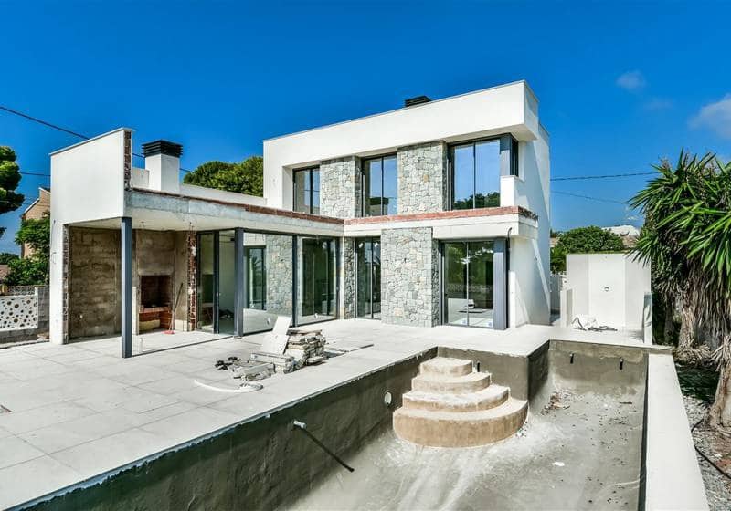 4 Zimmer Villa zu verkaufen in Calpe / Calp mit Pool - 1.700.000 € (Ref: 9816986)