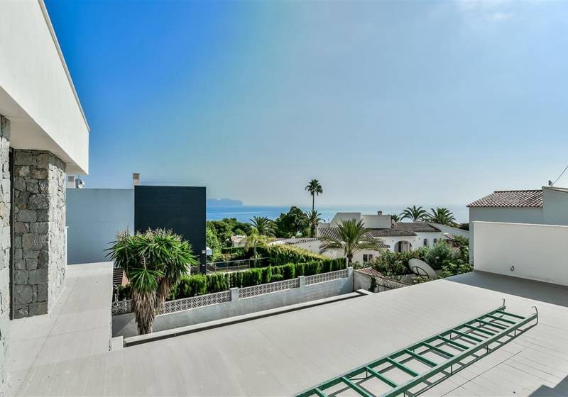 4 Zimmer Villa zu verkaufen in Calpe / Calp mit Pool - 1.700.000 € (Ref: 9816986)