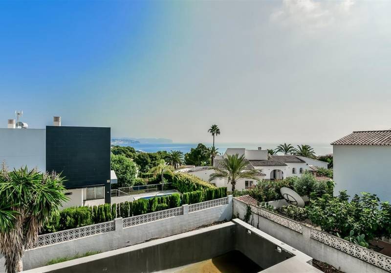 4 Zimmer Villa zu verkaufen in Calpe / Calp mit Pool - 1.700.000 € (Ref: 9816986)