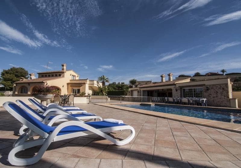 7 Zimmer Villa zu verkaufen in Teulada mit Pool - 1.795.000 € (Ref: 9816987)