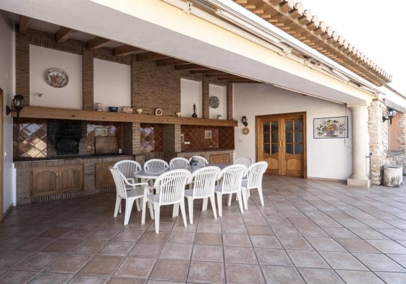 7 Zimmer Villa zu verkaufen in Teulada mit Pool - 1.795.000 € (Ref: 9816987)