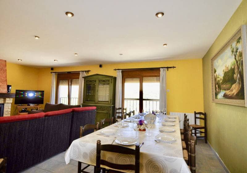 9 soverom Villa til salgs i Benissa med svømmebasseng - € 680 000 (Ref: 9868082)