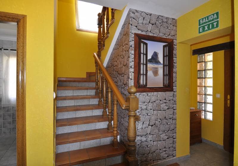 9 soverom Villa til salgs i Benissa med svømmebasseng - € 680 000 (Ref: 9868082)