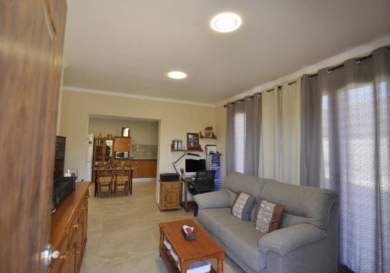 9 soverom Villa til salgs i Benissa med svømmebasseng - € 680 000 (Ref: 9868082)
