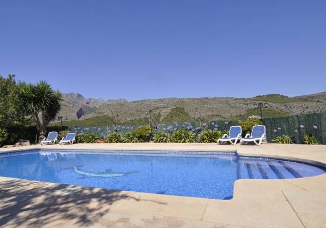 9 soverom Villa til salgs i Benissa med svømmebasseng - € 680 000 (Ref: 9868082)