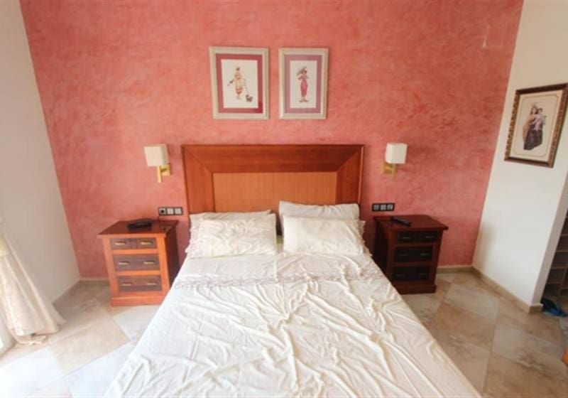 Chalet de 4 habitaciones en Calpe / Calp en venta con piscina - 750.000 € (Ref: 9917666)