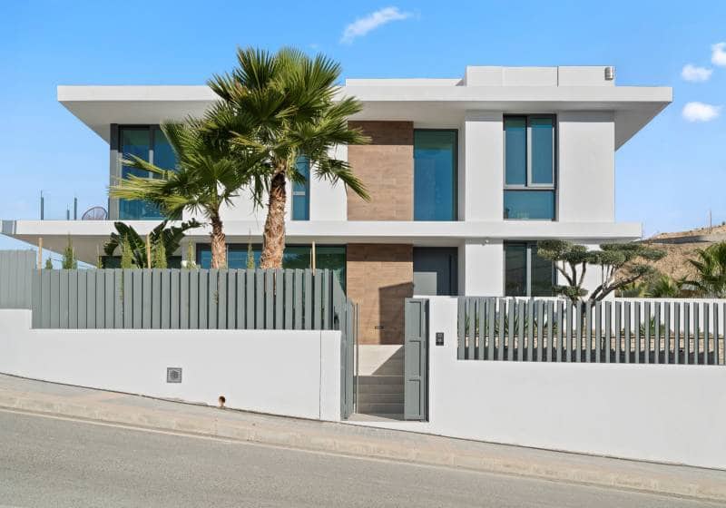 4 soveværelse Villa til salg i Benidorm - € 2.000.000 (Ref: 9917715)
