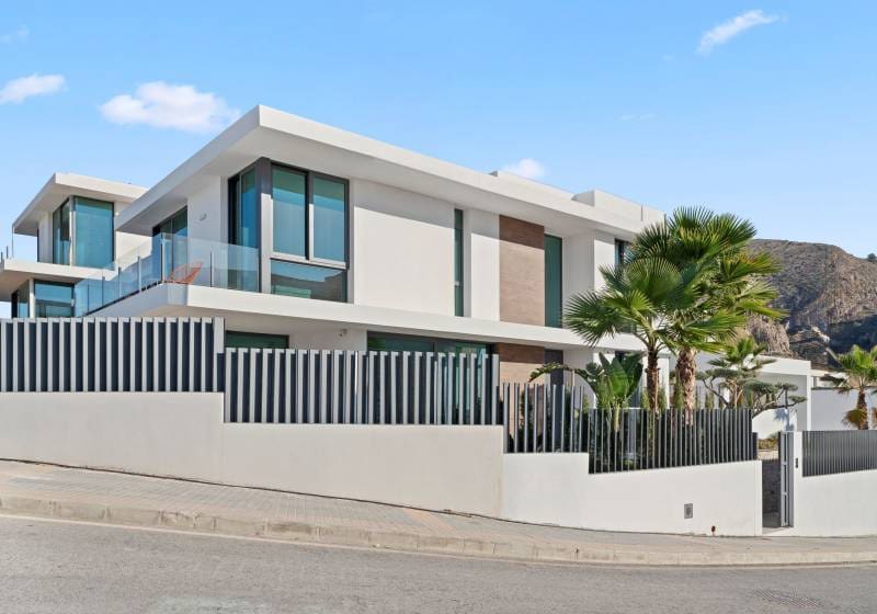 4 soveværelse Villa til salg i Benidorm - € 2.000.000 (Ref: 9917715)