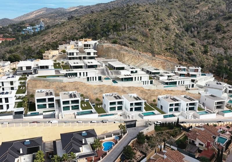 4 soveværelse Villa til salg i Benidorm - € 2.000.000 (Ref: 9917715)