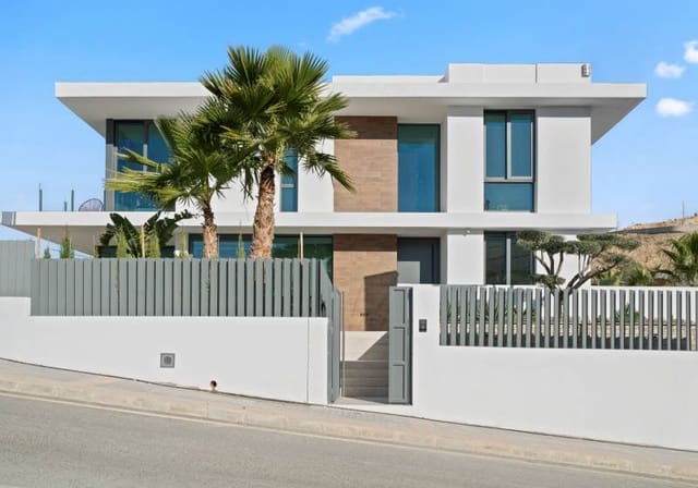 3 soveværelse Villa til salg i Sierra Helada, Benidorm - € 1.450.000 (Ref: 9917720)