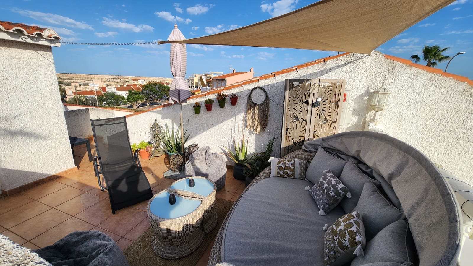 4 bedroom Guesthouse/B & B for sale in San Fulgencio with pool garage - € 350,000 (Ref: 9687569)