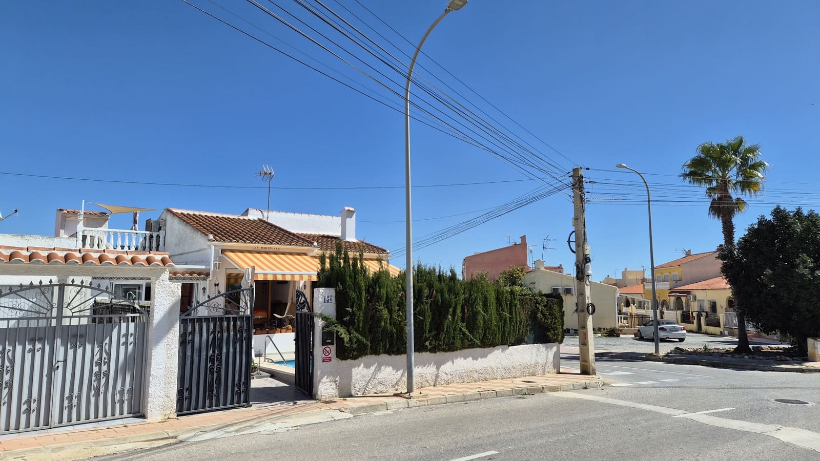 4 bedroom Guesthouse/B & B for sale in San Fulgencio with pool garage - € 350,000 (Ref: 9687569)