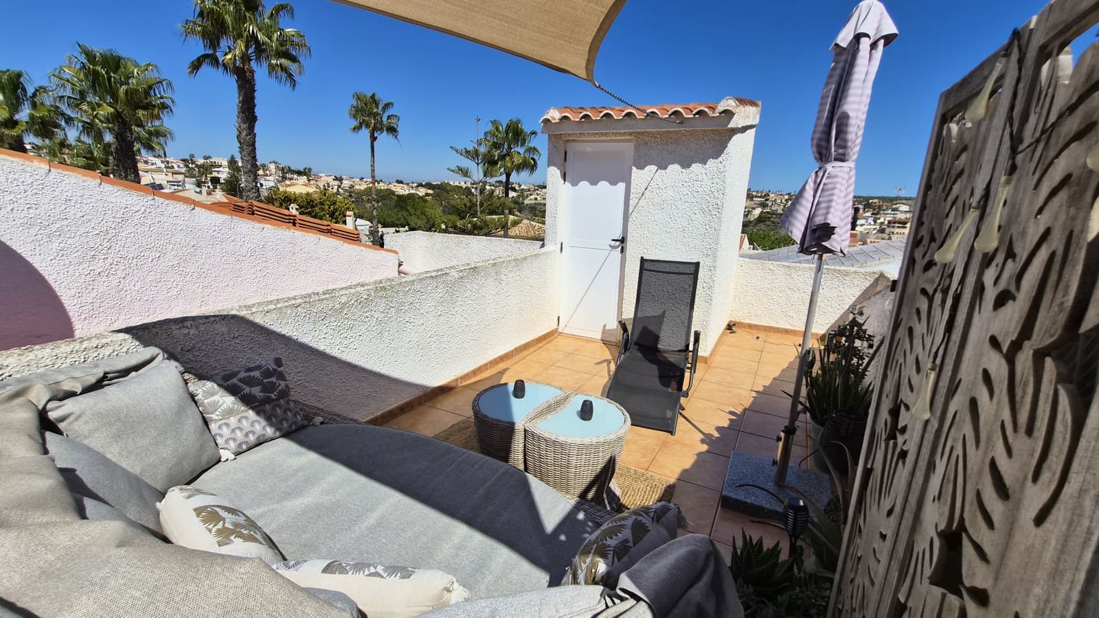 4 bedroom Guesthouse/B & B for sale in San Fulgencio with pool garage - € 350,000 (Ref: 9687569)